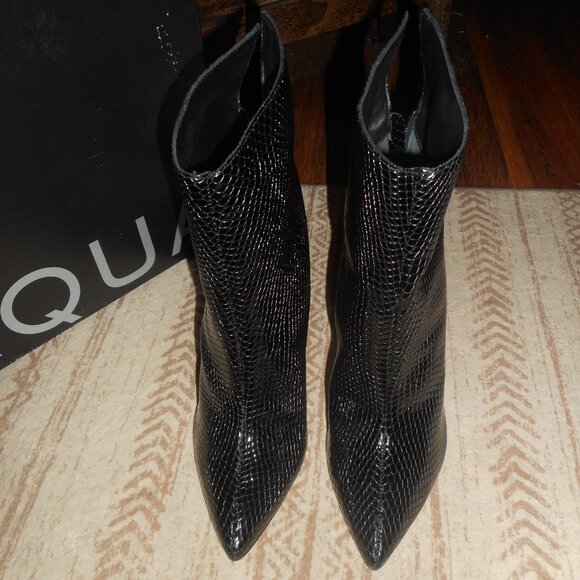 Black snakeskin python ankle boots, size 8 - Picture 3 of 7